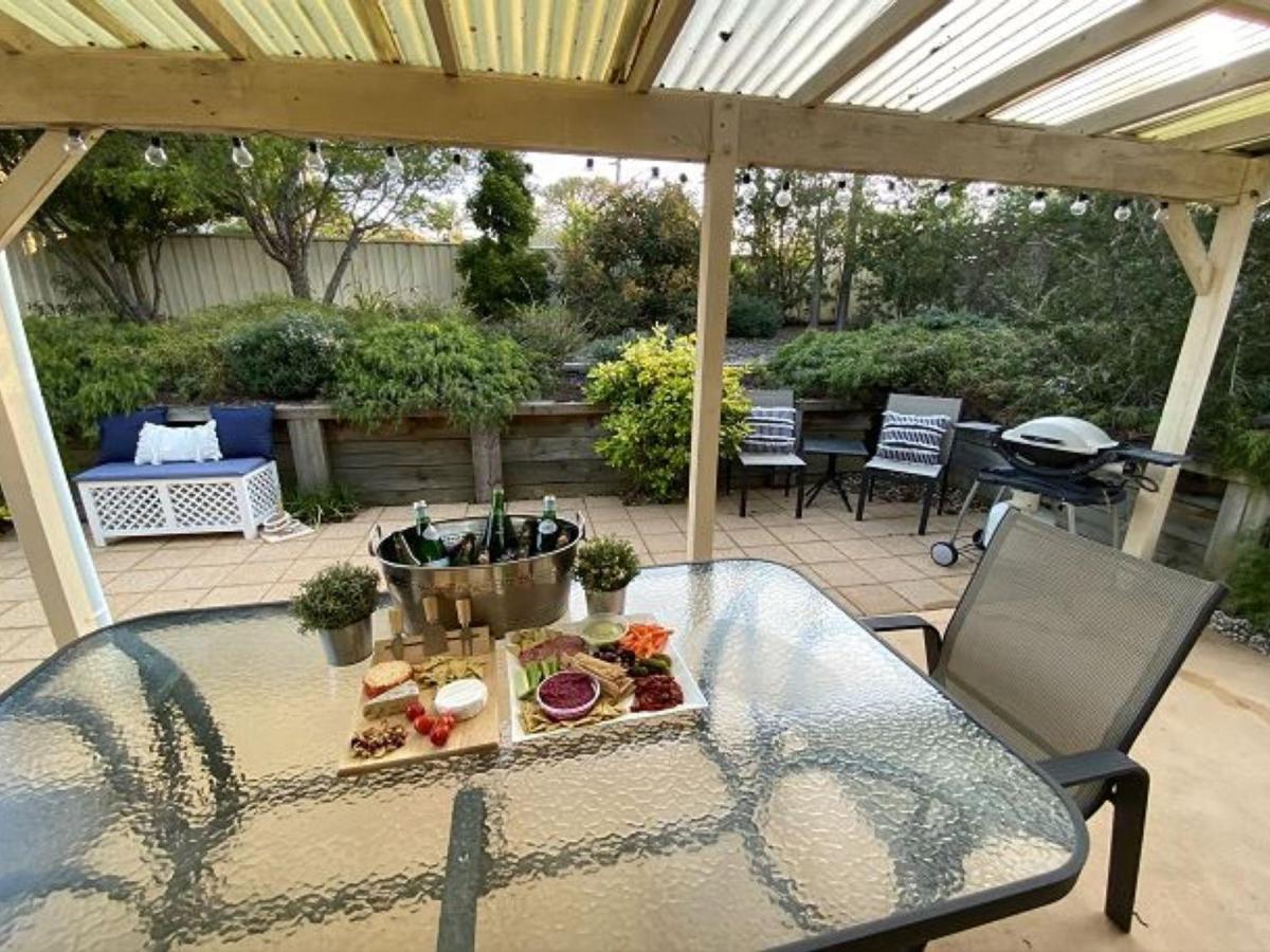 The Porthole Of Huskisson By Experience Jervis Bay Exterior foto